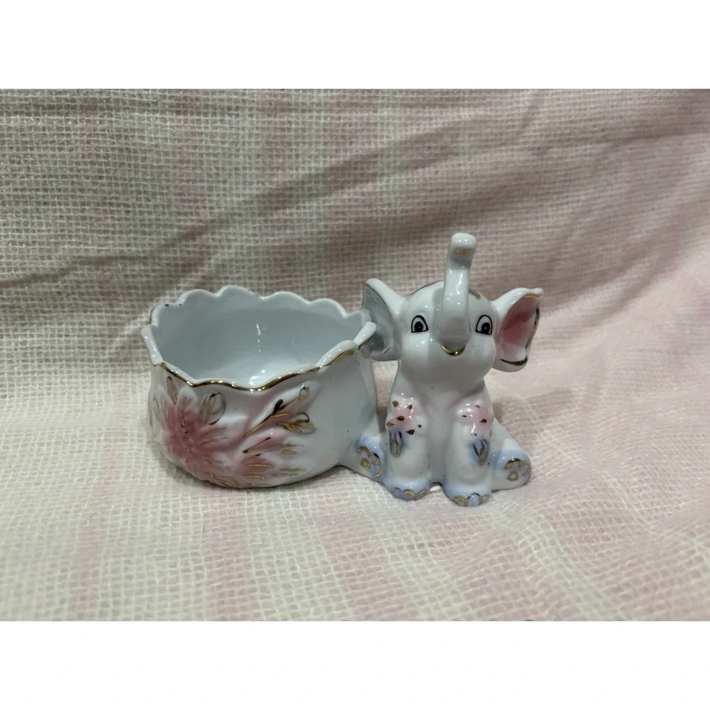 Porcelain Elephant Trinket Dish / Mini